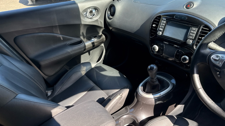 Nissan Juke 1.5 dCi Tekna 5dr Diesel Hatchback